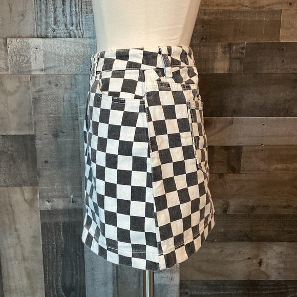 Urban Outfitters BDG jean mini skirt small black white checkered denim skater - Picture 7 of 11